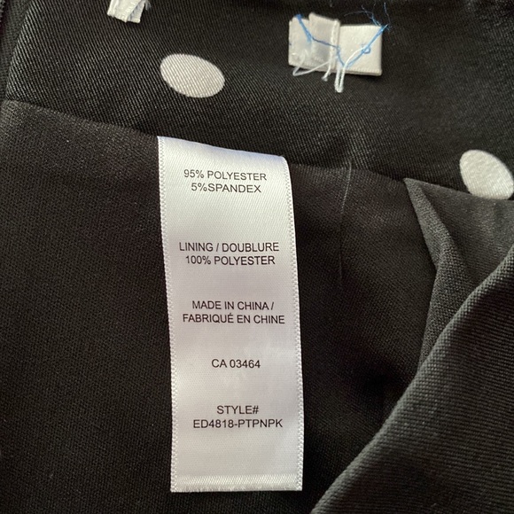 Black skirt with white Poke a dots goes to knee length - Picture 2 of 2